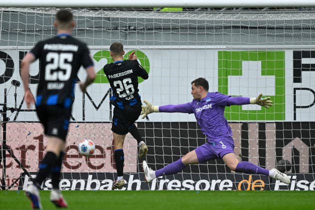 Paderborn, Home Deluxe Arena, 22 02 26, GER, Herren, 2 Bundesliga, Saison 2025 2026, SC Paderborn 07 Hertha BSC Berlin Bild Sebastian KLAAS Paderborn macht das Tor zum 1 0 DFL regulations prohibit any use of photographs as image sequences and or quasi video NRW Deutschland