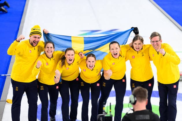 260222 competes in a women s gold medal curling match between Switzerland and Sweden during day 16 of the 2026 Winter Olympics on February 22, 2026 in Cortina. Photo: Jon Olav Nesvold BILDBYRAN COP 217 JE0130 curling Olympic Games, Olympische Spiele, Olympia, OS olympics, winter olympics, os, ol, olympi *** 260222 competes in a women s gold medal curling match between Switzerland and Sweden during day 16 of the 2026 Winter Olympics on February 22, 2026 in Cortina Photo Jon Olav Nesvold BILDBYRAN COP 217 JE0130 curling,olympic games, olympics, winter olympics, os, ol, olympi  Copyright: JONxOLAVxNESVOLD BB260222JE067