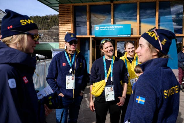 260222 Prince Daniel of Sweden, Crown princess Victoria of Sweden and Ebba Andersson of Sweden after the women s 50km classic technique cross-country skiing race during day 16 of the 2026 Winter Olympics on February 22, 2026 in Val di Fiemme. Photo: Maxim Thore BILDBYRAN kod MT MT1003 skidor cross-country skiing langrenn Olympic Games, Olympische Spiele, Olympia, OS olympics winter olympics os ol olympiska spel vinter-os olympiske leker milano cortina 2026 milan cortina 2026 milano cortina 2026 olympic games milano cortina 2026 winter olympic games milano cortina-os milano cortina-ol vinter-ol 16 bbeng sweden sverige *** 260222 Prince Daniel of Sweden, Crown princess Victoria of Sweden and Ebba Andersson of Sweden after the women s 50km classic technique cross country skiing race during day 16 of the 2026 Winter Olympics on February 22, 2026 in Val di Fiemme Photo Maxim Thore BILDBYRAN kod MT MT1003 skidor cross country skiing langrenn olympic games olympics winter olympics os ol olympiska spel vinter os olympiske leker milano cortina 2026 milan cortina 2026 milano cortina 2026 olympic games milano cortina 2026 winter olympic games milano cortina os milano cortina ol vinter ol 16 bbeng sweden sverige  Copyright: MAXIMxTHORE BB260222MT148