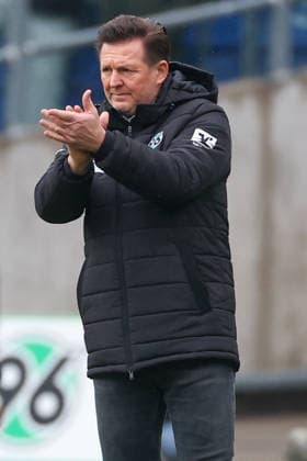 2 Bundesliga Hannover 96 Dynamo Dresden on 22 02 2026 at Heinz von Heiden Arena in Hannover Coach Christian Titz Hannover is satisfied MH
