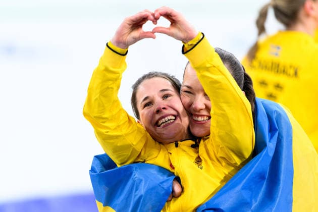 260222 Anna Hasselborg and Agnes Knochenhauer of Sweden celebrate winning in a women s gold medal curling match between Switzerland and Sweden during day 16 of the 2026 Winter Olympics on February 22, 2026 in Cortina. Photo: Jon Olav Nesvold BILDBYRAN COP 217 JE0130 jubel curling Olympic Games, Olympische Spiele, Olympia, OS olympics winter olympics os ol olympiska spel vinter-os olympiske leker milano cortina 2026 milan cortina 2026 milano cortina 2026 olympic games milano cortina 2026 winter olympic games milano cortina-os milano cortina-ol vinter-ol 16 bbeng schweiz sveits sweden sverige dam *** 260222 Anna Hasselborg and Agnes Knochenhauer of Sweden celebrate winning in a women s gold medal curling match between Switzerland and Sweden during day 16 of the 2026 Winter Olympics on February 22, 2026 in Cortina Photo Jon Olav Nesvold BILDBYRAN COP 217 JE0130 jubilation curling olympic games olympics winter olympics os ol olympiska spel vinter os olympiske leker milano cortina 2026 milan cortina 2026 milano cortina 2026 olympic games milano cortina 2026 winter olympic games milano cortina os milano cortina ol vinter ol 16 bbeng schweiz sveits sweden sverige dam  Copyright: JONxOLAVxNESVOLD BB260222JE079
