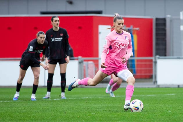 Google Pixel Frauen Bundesliga Bayer 04 Leverkusen TSG 1899 Hoffenheim 22 02 2026 Selina Cerci TSG 1899 Hoffenheim, 29 scores the goal to take the lead from the penalty spot on matchday 19 of the Google Pixel Frauen Bundesliga in the match between Bayer 04 Leverkusen and TSG 1899 Hoffenheim on 22 02 2026 at Ulrich Haberland Stadion in Leverkusen Copyright: xBEAUTIFULxSPORTS Meuselx