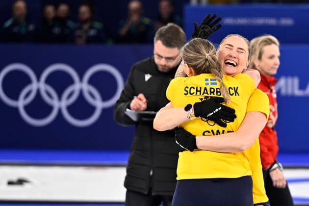 CORTINA, ITALY 20260222 Team Hasselborg celebrates the victory and the gold after the women s curling final between Sweden and Switzerland in Cortina during the Winter Olympics in Milan Cortina, Italy. *** The image is included in the SPORTS PACKAGE. For others PAYMENT IMAGE *** CORTINA ITALY x10050x *** CORTINA, ITALY 20260222 Team Hasselborg celebrates the victory and the gold after the women s curling final between Sweden and Switzerland in Cortina during the Winter Olympics in Milan Cortina, Italy The image is included in the SPORTS PACKAGE For others PAYMENT IMAGE CORTINA ITALY x10050x  Copyright: xPontusxLundahl TTx OLYMPICS 2026 CURLING WOMEN FINAL SWITZERLAND-SWEDER