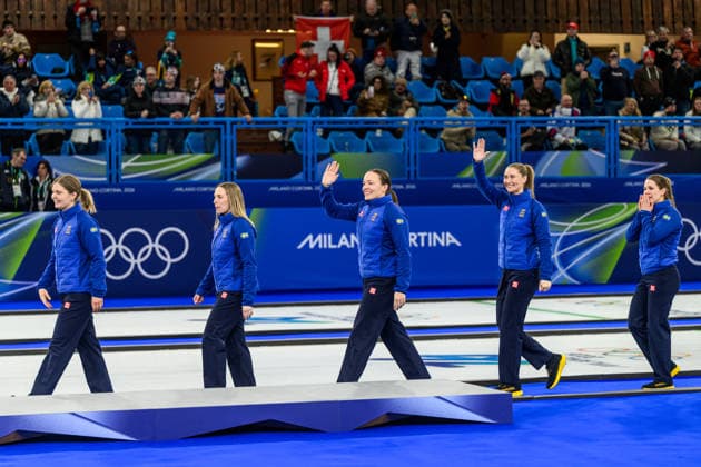 260222 Johanna Heldin, Sofia Scharback, Agnes Knochenhauer, Sara McManus and Anna Hasselborg of Sweden celebrate first place on the podium after winning the women s gold medal curling match between Switzerland and Sweden during day 16 of the 2026 Winter Olympics on February 22, 2026 in Cortina. Photo: Jon Olav Nesvold BILDBYRAN COP 217 JE0130 jubel curling Olympic Games, Olympische Spiele, Olympia, OS olympics winter olympics os ol olympiska spel vinter-os olympiske leker milano cortina 2026 milan cortina 2026 milano cortina 2026 olympic games milano cortina 2026 winter olympic games milano cortina-os milano cortina-ol vinter-ol 16 bbeng schweiz sveits sweden sverige dam *** 260222 Johanna Heldin, Sofia Scharback, Agnes Knochenhauer, Sara McManus and Anna Hasselborg of Sweden celebrate first place on the podium after winning the women s gold medal curling match between Switzerland and Sweden during day 16 of the 2026 Winter Olympics on February 22, 2026 in Cortina Photo Jon Olav Nesvold BILDBYRAN COP 217 JE0130 jubilation curling olympic games olympics winter olympics os ol olympiska spel vinter os olympiske leker milano cortina 2026 milan cortina 2026 milano cortina 2026 olympic games milano cortina 2026 winter olympic games milano cortina os milano cortina ol vinter ol 16 bbeng schweiz sveits sweden sverige dam  Copyright: JONxOLAVxNESVOLD BB260222JE085