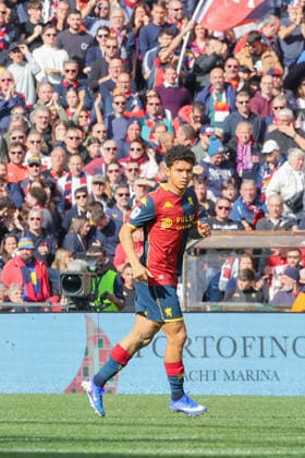 GenoaÕs Alex Amorim in action during the Serie A soccer match between Genoa and Torino at the Luigi Ferraris Stadium in Genoa, Italy - Sunday, February 22, 2026. - Soccer .  Copyright: xTanoxPecoraro LaPressex
