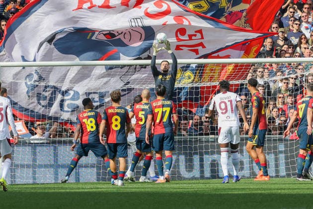 GenoaÕs goalkeeper Justin Bijlow in action during the Serie A soccer match between Genoa and Torino at the Luigi Ferraris Stadium in Genoa, Italy - Sunday, February 22, 2026. - Soccer .  Copyright: xTanoxPecoraro LaPressex