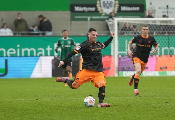 Germany 2 Bundesliga 2025 2026, SC Preußen Münster vs 1 FC Kaiserslautern, Sunday 22 02 2026 LVM Preußenstadion Münster, Nordrhein Westfalen, Germany Marlon Ritter 1 FC Kaiserslautern, 7 Copyright: xMerlexKölkingx