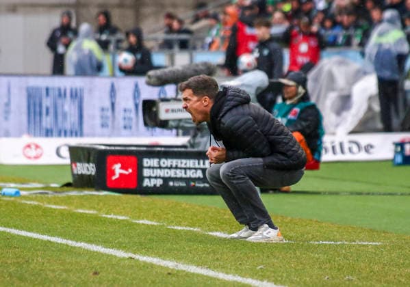 Germany Soccer 2 Bundesliga 2025 2026, Matchday 23 Hannover 96 vs Dynamo Dresden Heinz von Heiden Arena Stadion Hannover Facial expression, facial expression, emotion Thomas Stamm Coach Dynamo Dresden Hannover Copyright: xAymanxAlahmedx