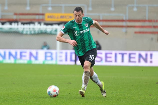 22 02 2026, xrekx, Soccer 2 Bundesliga, Preußen Münster 1 FC Kaiserslautern v l Torge Paetow Preussen Muenster DFL DFB REGULATIONS PROHIBIT ANY USE OF PHOTOGRAPHS as IMAGE SEQUENCES and or QUASI VIDEO Münster