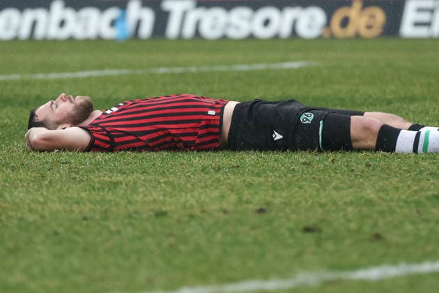 2 Bundesliga Hannover 96 Dynamo Dresden on 22 02 2026 at the Heinz von Heiden Arena in Hannover Boris Tomiak Hannover dissatisfied, disappointed, disappointed, dejected MH