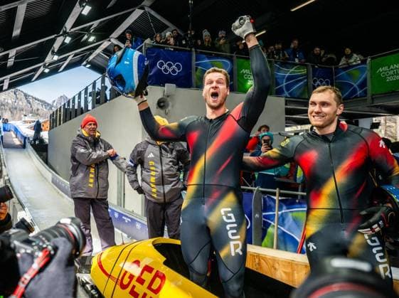 MILANO CORTINA 2026 - OLYMPISCHE WINTERSPIELE - CORTINA D™AMPEZZO - 4ER-BOB HERREN ** NUR FÜR REDAKTIONELLE ZWECKE ** EDITORIAL USE ONLY **<p>22 02 2026-Cortina d™Ampezzo: Olympische Winterspiele Milano Cortina 2026 Bob Vierer Cortina Sliding Centre Event: Lauf 4 . im Foto: Johannes Lochner 1 (Deutschland), Thorsten Margis 1 (Deutschland), Jorn Wenzel 1 (Deutschland), Georg Fleischhauer 1 (Deutschland) jubelt im Ziel über seine Goldmedaille ( Italien Venetien Cortina d™Ampezzo Copyright: SaschaxFromm *** MILANO CORTINA 2026 OLYMPIC WINTER GAMES CORTINA D™AMPEZZO 4-MAN BOB FOR EDITORIAL PURPOSES ONLY p 22 02 2026 Cortina d™Ampezzo Olympic Winter Games Milano Cortina 2026 Bobsleigh 4-man Cortina Sliding Centre Event Run 4 in photo Johannes Lochner 1 Germany , Thorsten Margis 1 Germany , Jorn Wenzel 1 Germany , Georg Fleischhauer 1 Germany celebrates his gold medal at the finish line Italy Veneto Cortina d™Ampezzo Copyright SaschaxFromm Copyright: SaschaxFromm doc84oqv8ou8zs15xqclewc ,EDITORIAL USE ONLY