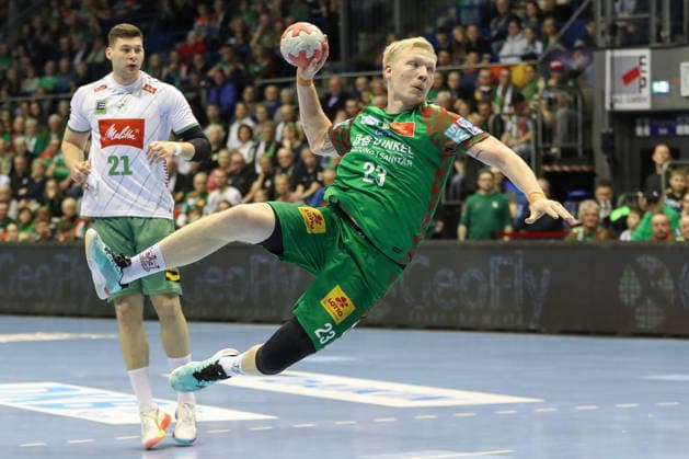 22 02 2026, xgox, Handball Daikin HBL SC Magdeburg GWD Minden emspor, v l Magnus Saugstrup Magdeburg, 23 throws goal, Torschuetze, scores goal, Treffer, scores the goal Magdeburg