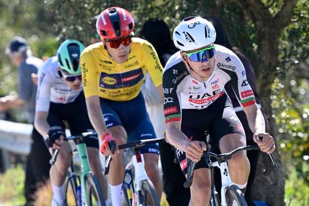 Volta Algarve 2026 Stage 5 ALTO DO MALHAO (LOULE), PORTUGAL - FEBRUARY 22 : Almeida Joao (POR) of UAE Team Emirates - XRG, Ayuso Juan (ESP) of Lidl - Trek and Seixas Paul (FRA) of Decathlon CMA CGM Team during stage 5 of the 52th edition of Volta Algarve an UCI ProSeries 2.Pro cycling road race stage for Men Elite of 148.4 km with start in Faro and finish in Alto do Malhao (Loule) on February 22, 2026 in Alto do Malhao (Loule), Portugal, 22 02 2026 ( Motordriver Guy De Vuyst - Alto do Malhao (Loule) Portugal  Copyright: xNicoxVereeckenx