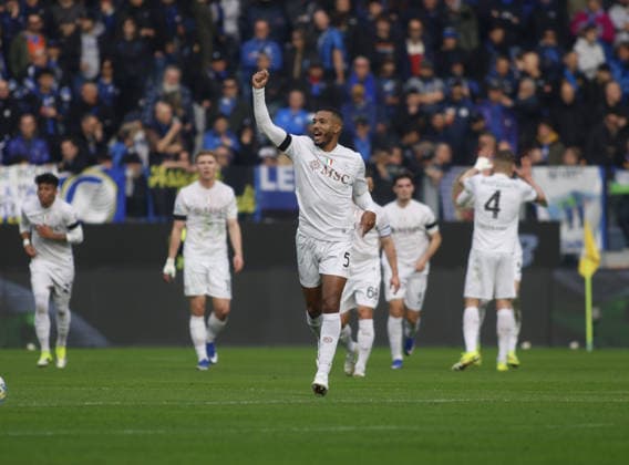 Juan Jesus of SSC Napoli celebrating after Sam Beukema of SSC Napoli cored a goal during the Italian Serie A, 2025 2026 season, football match between Atalanta BC and SSC Napoli on 22 February 2026 at New Balance Stadium, Bergamo, Italy. Photo Nderim Kaceli  Copyright: xNderimxKaceli IPAxSportx xipa-agency.netx xx IPA_71872453 IPA_Agency_IPA71872453