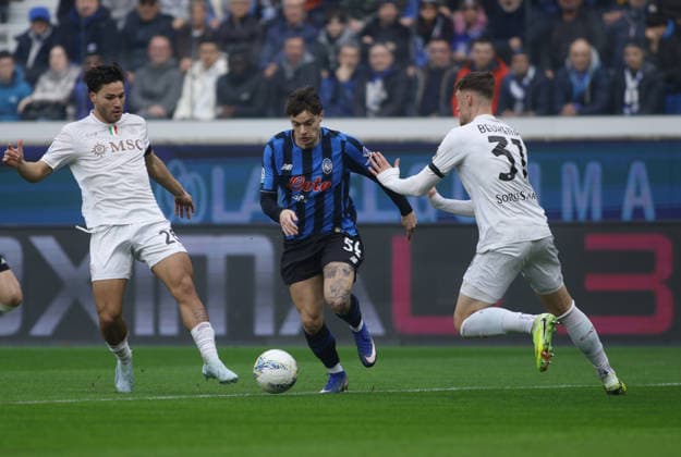 Nicola Zalewski of Atalanta BC during the Italian Serie A, 2025 2026 season, football match between Atalanta BC and SSC Napoli on 22 February 2026 at New Balance Stadium, Bergamo, Italy. Photo Nderim Kaceli  Copyright: xNderimxKaceli IPAxSportx xipa-agency.netx xx IPA_71871767 IPA_Agency_IPA71871767