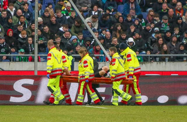 Germany Soccer 2 Bundesliga 2025 2026, Matchday 23 Hannover 96 vs Dynamo Dresden Heinz von Heiden Arena Stadion Hannover Injury to player Boris Tomiak Hannover 96, 3 Hannover Copyright: xAymanxAlahmedx