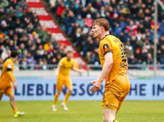 Germany Soccer 2 Bundesliga 2025 2026, 23 Matchday Hannover 96 vs Dynamo Dresden Heinz von Heiden Arena Stadion Hannover Gesture, Gesture, Emotion Robert Wagner Dynamo Dresden, 18 Facial expression, Facial expression, Emotion Hannover Copyright: xAymanxAlahmedx