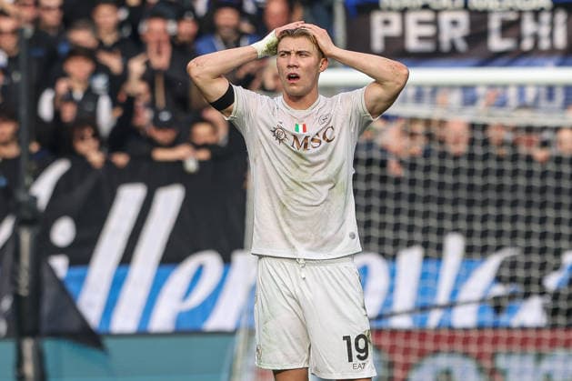 Napoli™s Rasmus Hojlund disappointed during the Serie A soccer match between A.C Atalanta B.C. and Napoli at the New Balance Arena in Bergamo, Italy - Sunday, February 22, 2026. - Soccer .  Copyright: xStefanoxNicoli LaPressex