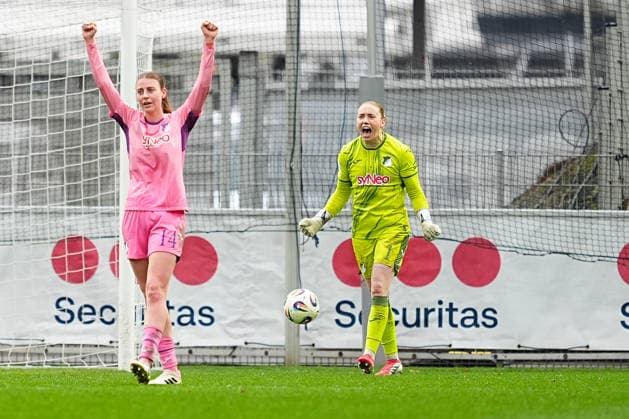 22 02 2026, xydrx, Women Football, 1 Soccer Bundesliga, Bayer 04 Leverkusen TSG 1899 Hoffenheim, Season 2025 2026, Ulrich Haberland Stadion Lisa Doorn TSG 1899 Hoffenheim 14 and Laura Dick TSG 1899 Hoffenheim 1 celebrate the 1 0 victory DFB regulations prohibit any use of photographs as image sequences and or quasi video Photo xYannisxDreimannxPressefotoKochx Nordrhein Westfahlen Germany