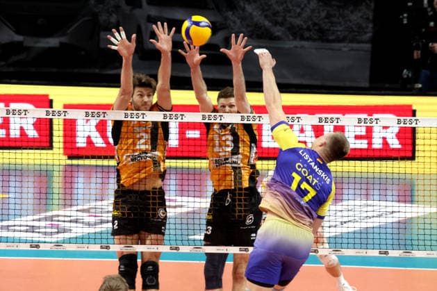 DEU, DVV, 1 VBL, BR Volleys vs Central Germany, 22 02 2026, Max Schmeling Halle, Berlin, DEU, DVV, 1 VBL, BR Volleys vs Central Germany, pictured Matthew Knigge BR Volleys 2 , Ruben Schott BR Volleys 13 , Valdas Listanskis Central Germany 17 nordphotoxGmbHx xEngler nph00076