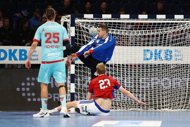23 Einar Olafsson Handball Sport Verein Hamburg , 16 Nebojsa Simic MT Melsungen Handball I Men I Bundesliga Daikin HBL I Season 2025 2026 I 22 Matchday I Handball Sport Verein Hamburg MT Melsungen I 22 02 2026 I Barclays Arena