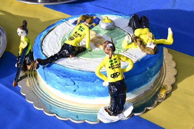 CORTINA, ITALY 20260222 Team Hasselborg celebrates the victory and the gold after the women s final match between Switzerland and Sweden in the Olympic curling in Cortina. *** The image is included in the SPORTS PACKAGE. For others PAYMENT IMAGE *** CORTINA ITALY x10030x *** CORTINA, ITALY 20260222 Team Hasselborg celebrates the victory and the gold after the women s final match between Switzerland and Sweden in the Olympic curling in Cortina The image is included in the SPORTS PACKAGE For others PAYMENT IMAGE CORTINA ITALY x10030x  Copyright: xJonasxEkströmer TTx OLYMPICS 2026 CURLING WOMEN FINAL SWITZERLAND-SWEDER