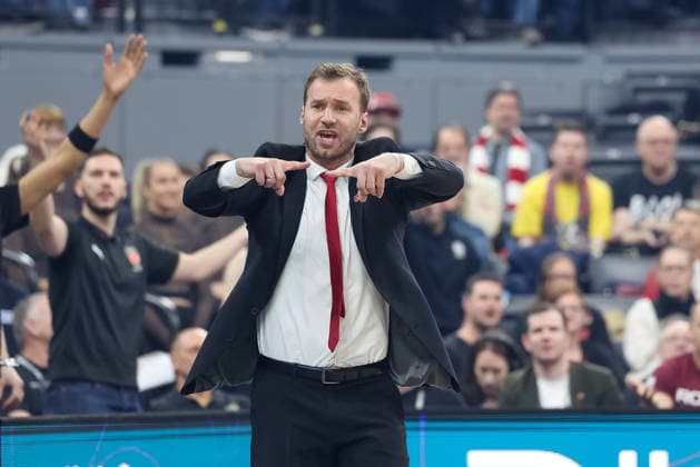 Anton Gavel BMA365 Bamberg Baskets, Head Coach gestures, GER, BMA365 Bamberg Baskets vs Alba Berlin, Basketball, BBL Cup, BMW TOP FOUR, Final, Season 2025 2026, 22 02 2026, GER, BMA365 Bamberg Baskets vs Alba Berlin, Basketball, BBL Cup, BMW TOP FOUR, Final, Season 2025 2026, 22 02 2026 Muenchen Copyright: xEibner-Pressefoto JennixMaulx EP_JML