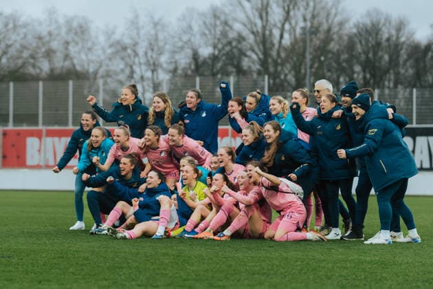 Team of TSG 1899 Hoffenheim celebration of their win Leverkusen Ulrich-Haberland-Stadion NRW Deutschland