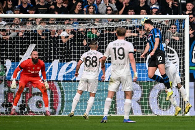 Cm Bergamo 22 02 2026 - campionato di calcio Serie A Atalanta-Napoli foto Cristiano Mazzi Image nella foto: gol Lazar Samardzic 