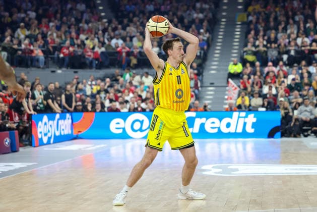 Moses Wood Alba Berlin, 11 , GER, BMA365 Bamberg Baskets vs Alba Berlin, Basketball, BBL Cup, BMW TOP FOUR, Final, Season 2025 2026, 22 02 2026, GER, BMA365 Bamberg Baskets vs Alba Berlin, Basketball, BBL Cup, BMW TOP FOUR, Final, Season 2025 2026, 22 02 2026 Muenchen Copyright: xEibner-Pressefoto JennixMaulx EP_JML