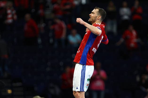 51 Casper Ulrich Mortensen Handball Sport Verein Hamburg celebrates victory Handball I Men I Bundesliga Daikin HBL I Season 2025 2026 I 22 Matchday I Handball Sport Verein Hamburg MT Melsungen I 22 02 2026 I Barclays Arena
