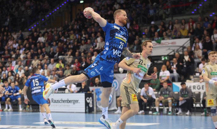 Stuttgart , Handball Daikin Bundesliga TVB Stuttgart vs TSV Hannover Burgdorf , Patrick Zieker TVB