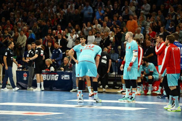 Handball I Men I Season 2025 2026 I Bundesliga I 22 Matchday I HSV Hamburg MT Melsungen I 22 02 2026 Disappointment among the MT Melsungen players after the defeat in Hamburg Hamburg Barclaycard Arena Hamburg Germany Copyright: xLobeca RalfxHomburgx