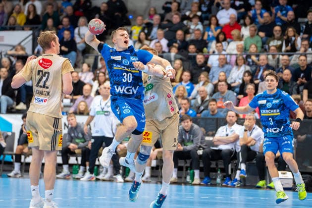 Handball I Men I Season 2025 2026 I Bundesliga I 22 Matchday I TVB Stuttgart TSV Hannover Burgdorf I 22 02 2026 Marco Mengon 30, TVB Stuttgart im Wurf Stuttgart Porsche Arena Baden Württemberg Germany Copyright: xLobeca MaxxPetershansx