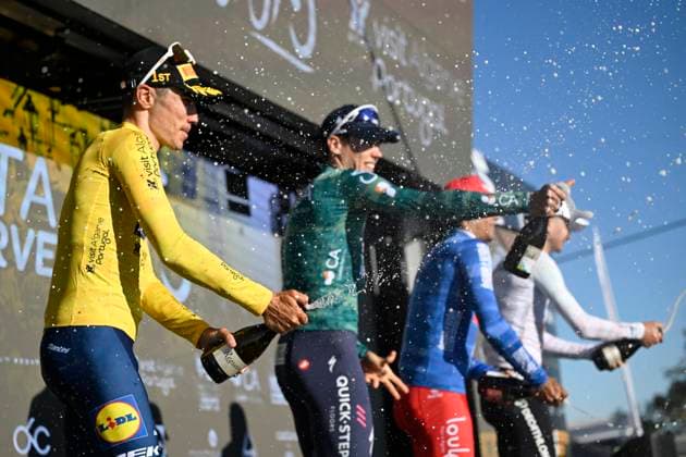 Volta Algarve 2026 Stage 5 ALTO DO MALHAO (LOULE), PORTUGAL - FEBRUARY 22 : Ayuso Juan (ESP) of Lidl - Trek, Magnier Paul (FRA) of Soudal Quick-Step, Contte Tomas (ARG) of Aviludo - Louletano - Loule and Seixas Paul (FRA) of Decathlon CMA CGM Team pictured during the podium ceremony of stage 5 of the 52th edition of Volta Algarve an UCI ProSeries 2.Pro cycling road race stage for Men Elite of 148.4 km with start in Faro and finish in Alto do Malhao (Loule) on February 22, 2026 in Alto do Malhao (Loule), Portugal, 22 02 2026 ( Motordriver Guy De Vuyst - Alto do Malhao (Loule) Portugal  Copyright: xNicoxVereeckenx