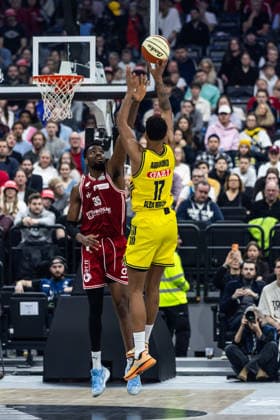 GER, BMW Top Four, Basketball BBL Pokal, Final, BMA365 Bamberg Baskets ALBA Berlin 22 02 2026, SAP Garden, Munich, GER, BMW Top Four, Basketball BBL Pokal, Final, BMA365 Bamberg Baskets ALBA Berlin Norris Agbakoko ALBA Berlin 17 Photo Alexander Trienitz Munich SAP Garden Bayern Germany