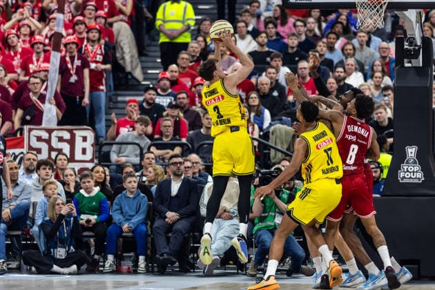 GER, BMW Top Four, Basketball BBL Pokal, Final, BMA365 Bamberg Baskets ALBA Berlin 22 02 2026, SAP Garden, Munich, GER, BMW Top Four, Basketball BBL Pokal, Final, BMA365 Bamberg Baskets ALBA Berlin Alex O Connell ALBA Berlin 3 Photo Alexander Trienitz Munich SAP Garden Bayern Germany