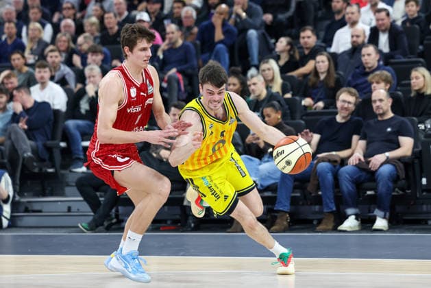 Jonas Mattisseck Alba Berlin, 09 with Richard Balint BMA365 Bamberg Baskets, 11 , GER, BMA365 Bamberg Baskets vs Alba Berlin, Basketball, BBL Pokal, BMW TOP FOUR, Final, Season 2025 2026, 22 02 2026, GER, BMA365 Bamberg Baskets vs Alba Berlin, Basketball, BBL Pokal, BMW TOP FOUR, Final, Season 2025 2026, 22 02 2026 Muenchen Copyright: xEibner-Pressefoto JennixMaulx EP_JML