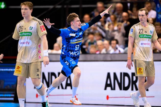 Stuttgart HBL 25 26 TVB Stuttgart TSV Hannover Burgdorf Jakob Nigg Stuttgart Jubel Freude Emotion Torjubel Torschuetze Torschütze Stuttgart Porsche Arena Baden Württemberg Germany