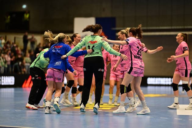 Handball I Women I Season 2025 2026 I EHF European League I VfL Oldenburg Tertnes Bergen I 22 02 2026 Cheers, excitement, enthusiasm, euphoria, joy, happiness, cheerfulness at Tertnes Bergen Women after the match against VfL Oldenburg Women Buxtehude Halle Nord NEW Lower Saxony Germany Copyright: xLobeca FelixxSchlikisx