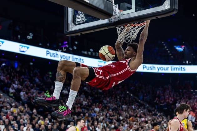 GER, BMW Top Four, Basketball BBL Pokal, Final, BMA365 Bamberg Baskets ALBA Berlin 22 02 2026, SAP Garden, Munich, GER, BMW Top Four, Basketball BBL Pokal, Final, BMA365 Bamberg Baskets ALBA Berlin Demarcus Demonia BMA365 Bamberg Baskets, 8 with a dunk Photo Alexander Trienitz Munich SAP Garden Bayern Germany