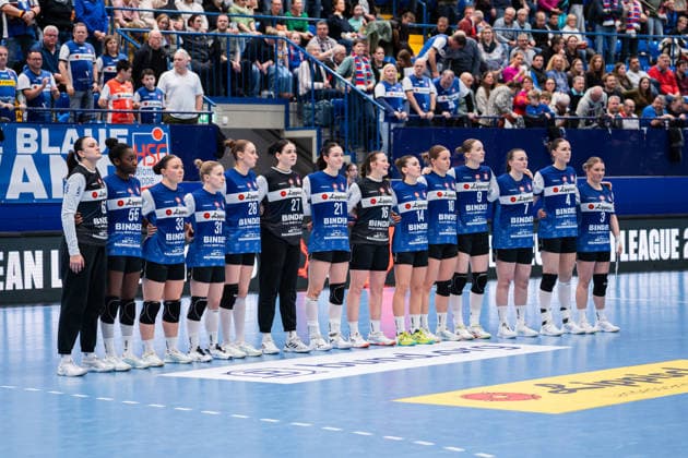 HSG Blomberg Lippe GER vs MOL Esztergom HUN , Handball, EHF European League Women, Group phase, 22 2 2026, Season 2025 2026, Lemgo The players of HSG Blomberg Lippe GER during the warm-up Lemgo Phoenix Contact Arena Germany