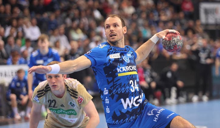 Stuttgart , Handball Daikin Bundesliga TVB Stuttgart vs TSV Hannover Burgdorf , Kai Häfner TVB