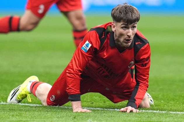 AC Milan s Alexis Saelemaekers during the Serie A soccer match between Ac Milan and Parma at the San Siro Stadium in Milan , north Italy - Sunday , February 22 , 2025. - Soccer .  Copyright: xSpada LaPressex