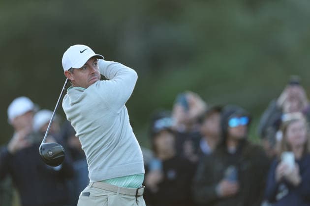 February 22, 2026, Pacific Palisades, California, USA: RORY MCILROY tees off on the 18th hole during the second round of the Genesis Invitational at the Riviera Country club in Pacific Palisades, California. Golf_PGATour_Genesis_Invitational  - ZUMAt158 20260222_zsp_t158_053 Copyright: xBrentonxTsex