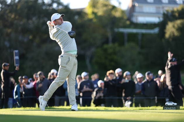February 22, 2026, Pacific Palisades, California, USA: RORY MCILROY tees off on the 17th hole during the second round of the Genesis Invitational at the Riviera Country club in Pacific Palisades, California. Golf_PGATour_Genesis_Invitational  - ZUMAt158 20260222_zsp_t158_011 Copyright: xBrentonxTsex