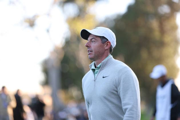 February 22, 2026, Pacific Palisades, California, USA: RORY MCILROY walks towards the clubhouse after finishing the second round of the Genesis Invitational at the Riviera Country club in Pacific Palisades, California. Golf_PGATour_Genesis_Invitational  - ZUMAt158 20260222_zsp_t158_016 Copyright: xBrentonxTsex