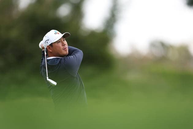 February 22, 2026, Pacific Palisades, California, USA: SI WOO KIM tees off on the 14th hole during the first round of the Genesis Invitational at the Riviera Country club in Pacific Palisades, California. Golf_PGATour_Genesis_Invitational  - ZUMAt158 20260222_zsp_t158_027 Copyright: xBrentonxTsex