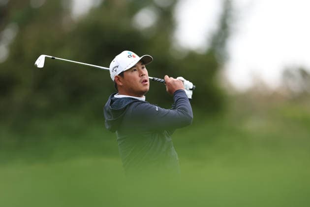 February 22, 2026, Pacific Palisades, California, USA: SI WOO KIM tees off on the 14th hole during the first round of the Genesis Invitational at the Riviera Country club in Pacific Palisades, California. Golf_PGATour_Genesis_Invitational  - ZUMAt158 20260222_zsp_t158_035 Copyright: xBrentonxTsex
