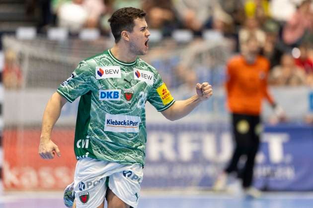 1 Handball Bundesliga Bergischer HC vs Füchse Berlin, 22 02 2026 DUESSELDORF, GERMANY FEBRUARY 22 Cheers from Tim Freihöfer 20, Füchse Berlin during the HBL Bundesliga match between 1 Handball Bundesliga Bergischer HC vs Füchse Berlin at Mitsubishi Electric HALLE on matchday 22 February 22, 2026 in Duesseldorf, Germany Copyright: xBEAUTIFULxSPORTS KennyxBeelex